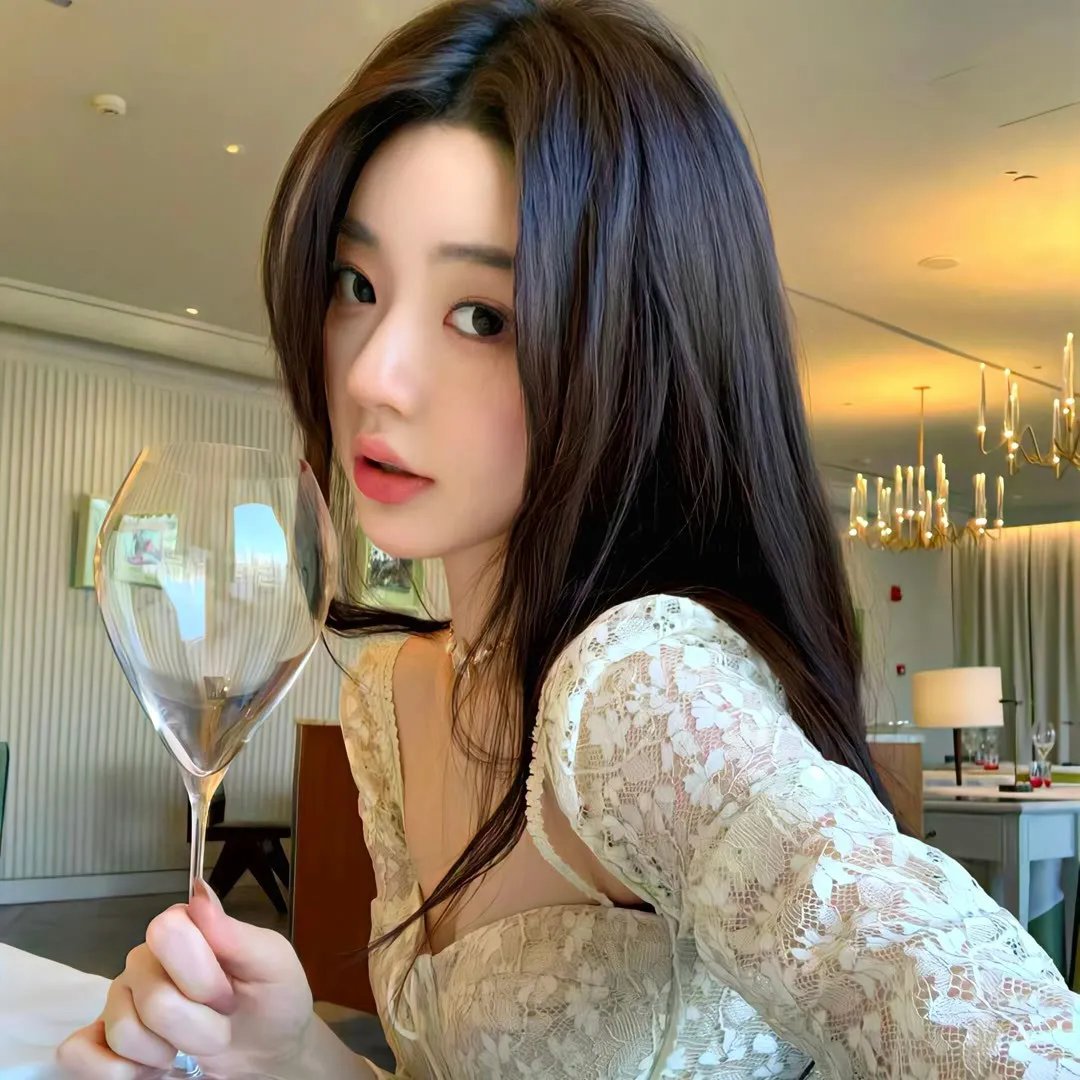 罗西与莫妮卡之骊靬情